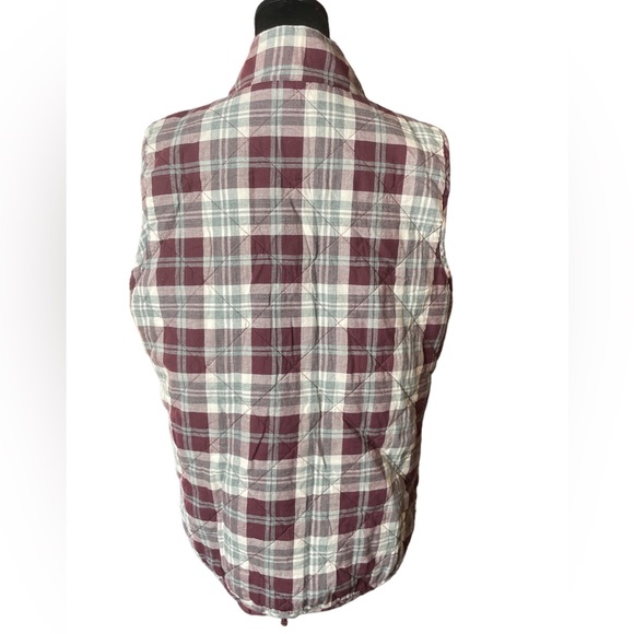 Maurice’s Plaid Quilted Puffer Vest - Picture 4 of 9